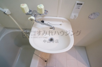 【洗面所】