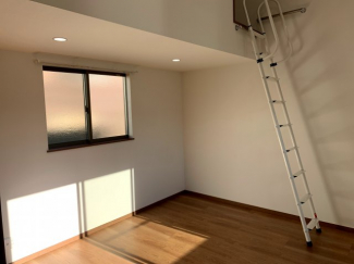 明るいお部屋☆クローゼットもあります☆