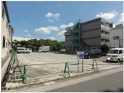 瀬崎中学校前駐車場の画像