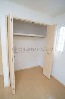 参考、同建物・反転間取りの号室