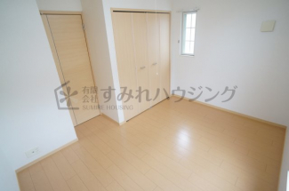 参考、同建物・反転間取りの号室