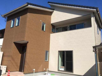 松山市居相１丁目の一戸建ての画像