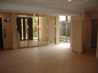 【エントランス】