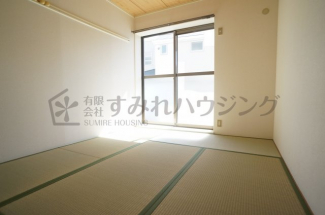 参考、同建物・反転間取りの号室