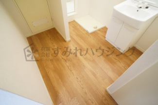 参考、同建物・反転間取りの号室