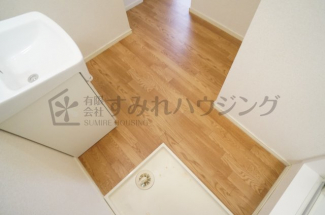 参考、同建物・反転間取りの号室