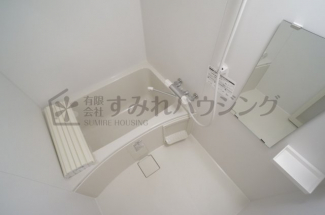 参考、同建物・反転間取りの号室