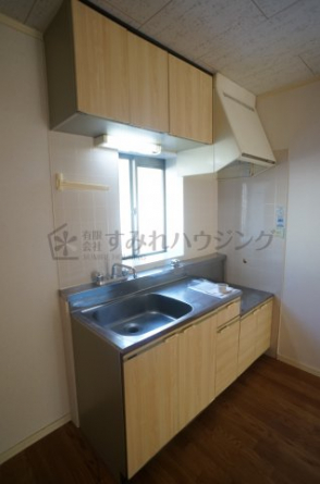 参考、同建物・反転間取りの号室