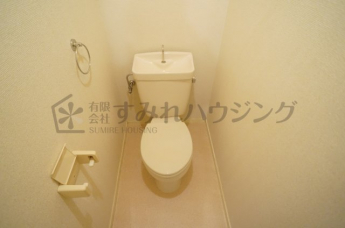 参考、同建物・反転間取りの号室