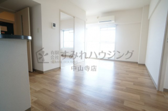 【居間・リビング】