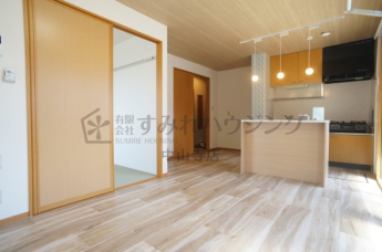 【居間・リビング】