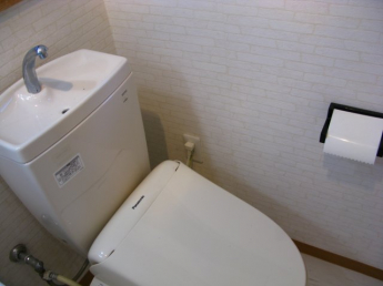 ウオッシュレット完備