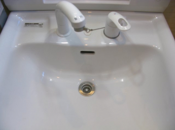 シャワー洗面台