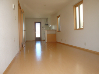 参考、同建物・反転間取りの号室