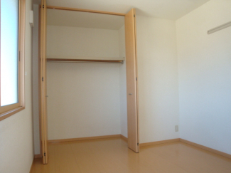 参考、同建物・反転間取りの号室