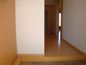 参考、同建物・反転間取りの号室