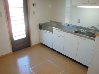 参考、同建物・反転間取りの号室