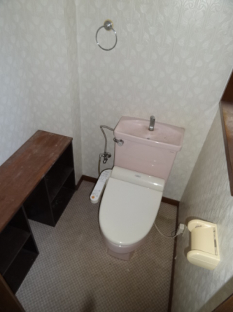 トイレは１階２階にあります♪