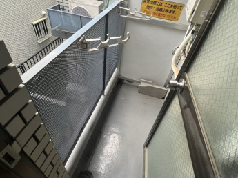 【バルコニー】