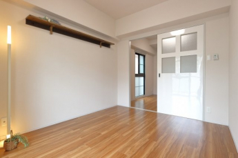 居室（同タイプ 参考写真）