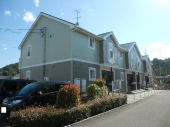 松山市別府町のアパートの画像
