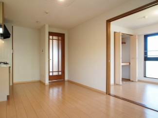 【居間・リビング】