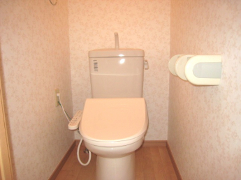 ウオシュレット完備のトイレ
