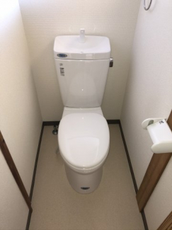 清潔感のあるトイレです