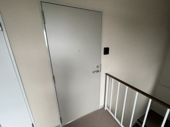 【玄関】