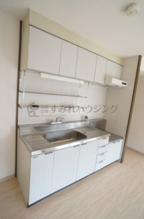 参考、同建物・反転間取りの号室