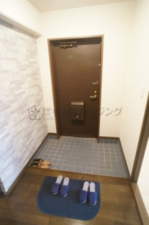 参考、同建物・反転間取りの号室