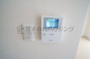 参考、同建物・反転間取りの号室