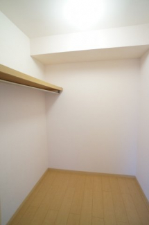 参考、同建物・同間取りの号室