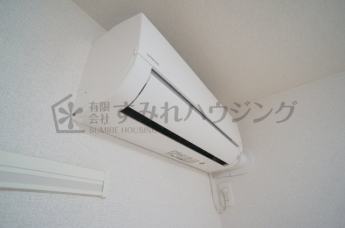 参考、同建物・反転間取りの号室
