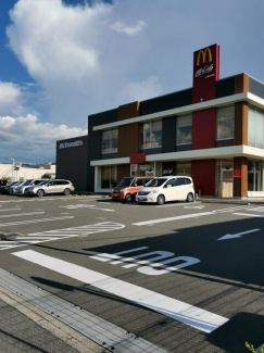 マクドナルド　枚方くずは店まで400m