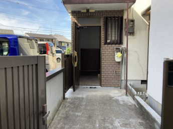 【エントランス】