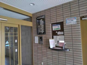 インホメーション