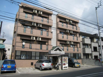 松山市福音寺町のマンションの画像