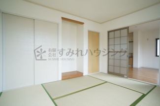 参考、同建物・反転間取りの号室