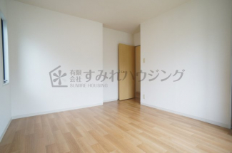 参考、同建物・反転間取りの号室