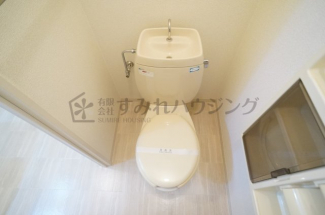 参考、同建物・反転間取りの号室