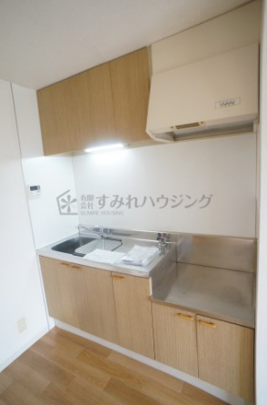 参考、同建物・反転間取りの号室