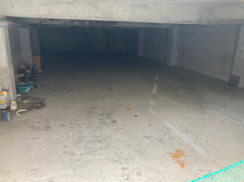 車をお持ちの方に嬉しい駐車場付きの物件です