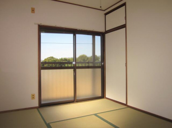 松山市南高井町のアパートの画像