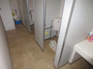 共用トイレ（３階）