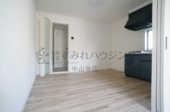 【居間・リビング】