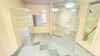 大阪市淀川区新高４丁目の住宅付店舗一部の画像