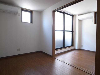 アパルトマン岩屋の画像