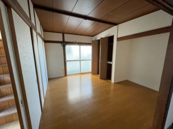 【居間・リビング】