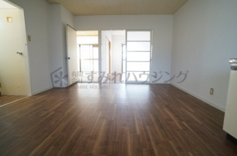 【居間・リビング】